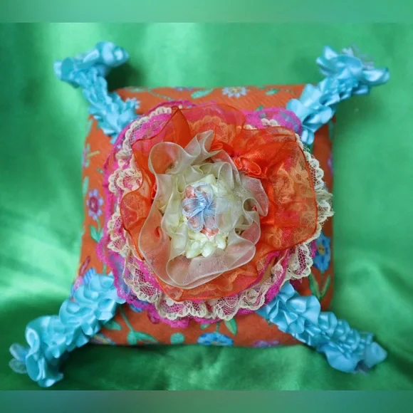 Hand Crafted VW Bug Gypsy Jar&Flower Power Pillow Set 60s Beachy Floral Aroma - Picture 7 of 13